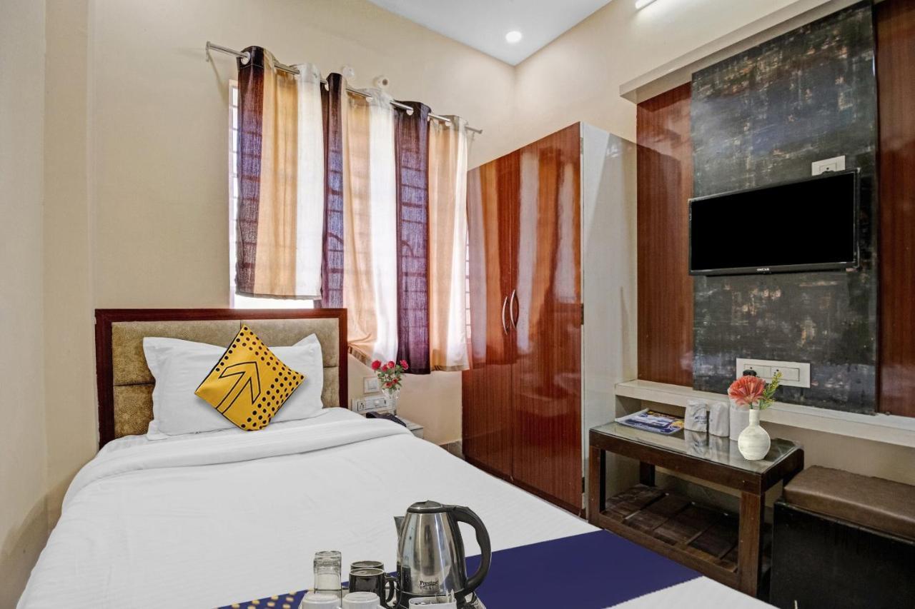 Spot On Hotel Stay In Koch Bihar Ngoại thất bức ảnh