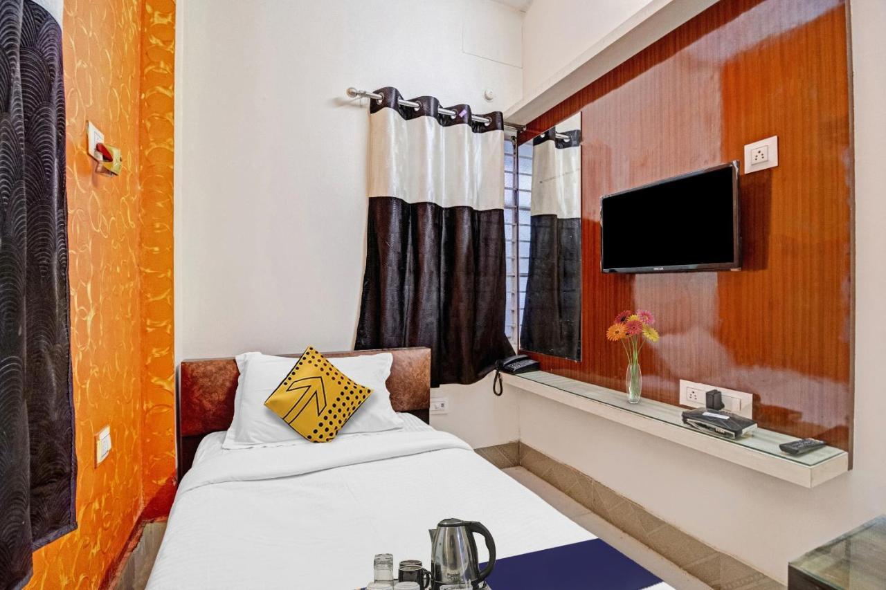 Spot On Hotel Stay In Koch Bihar Ngoại thất bức ảnh